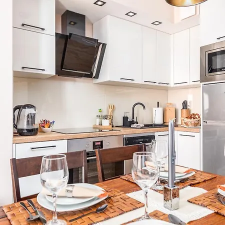 Comfort River House *