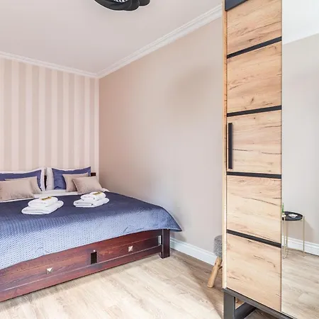 Comfort River House *