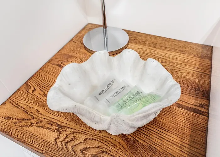 Comfort River House *